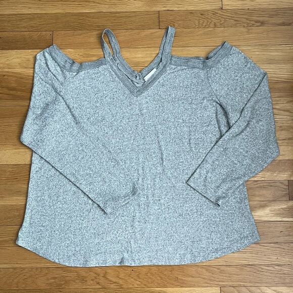 89th & Madison Sweaters - 89th & Madison Cold Shoulder Sweater - Size 2XL